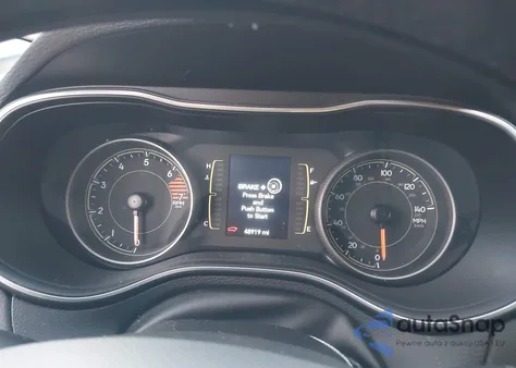 2021 Jeep Cherokee Latitude Plus 4X4 z USA, uszkodzony, nr VIN 1C4PJMLB2MD154692